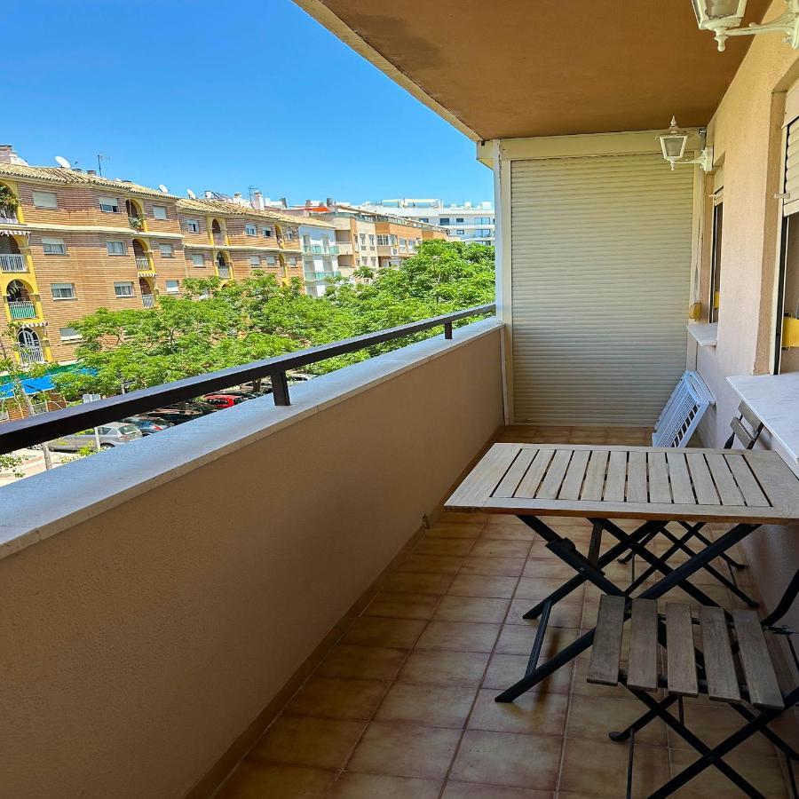 Apartament Catalina - Close To The Beach Estepona Exterior photo